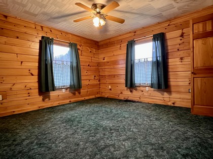 NY log cabin for sale