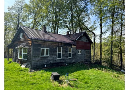 NY hunting camps for sale