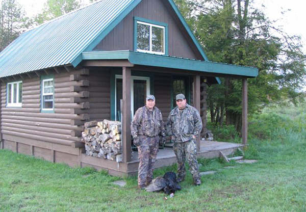 Turkey Hunting NY Men Turkey Hunting From Land And Camps