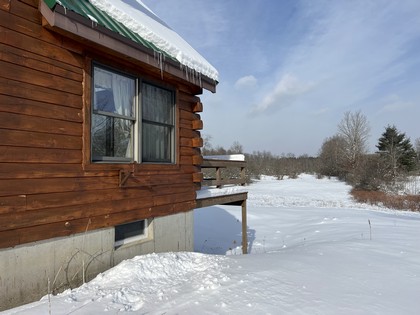 NY log cabin for sale