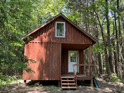 NY cabin for sale