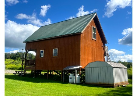 NY hunting camps for sale